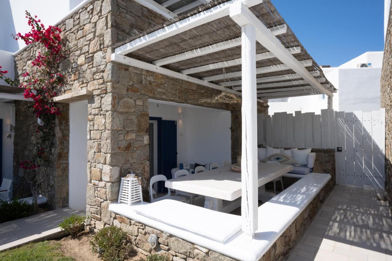 Blue, White And Grey Suites Ornos  Exterior foto